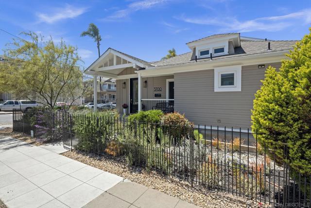 3700 Third Ave, San Diego CA: https://media.crmls.org/mediaz/665d0d08-c9bf-43a8-b666-ee976539d53f.jpg