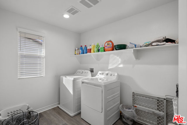 Image 11 of 31 For 6625 Ardmore Court