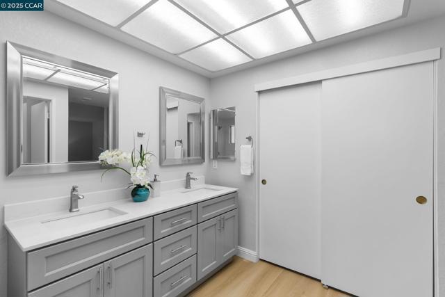 4360 Peregrine Way, Fremont CA: https://media.crmls.org/mediaz/665d4800-b6da-4913-8fcf-24a1050edb7c.jpg