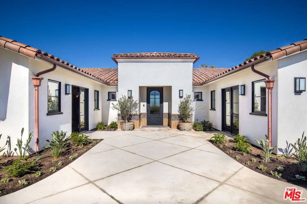 9 DIAMONTE Lane, Rancho Palos Verdes, CA 90275