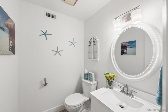 10602 Rancho Carmel Dr., San Diego CA: https://media.crmls.org/mediaz/6660ac06-72f3-495b-887d-fb9b6eb9e246.jpg