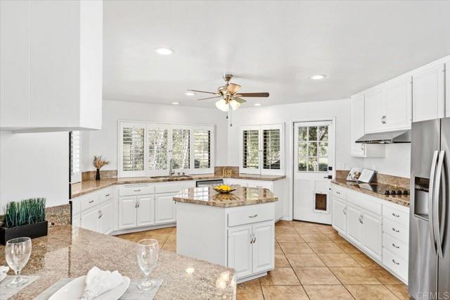 Detail Gallery Image 14 of 37 For 15406 Happy Hollow, Pauma Valley,  CA 92061 - 2 Beds | 2 Baths