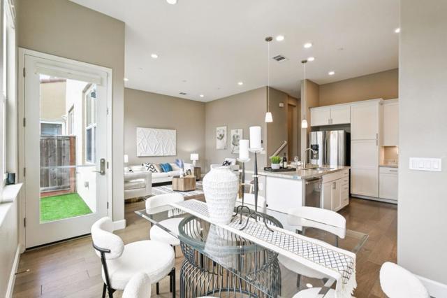 1018 Ocean View Avenue, Daly City CA: https://media.crmls.org/mediaz/6661a66f-3845-4c5d-bd75-f94d23af6c8f.jpg