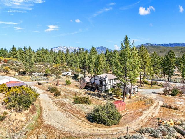 59371 Devils Ladder Road, Mountain Center CA: https://media.crmls.org/mediaz/6662c90c-4a98-48a0-a492-58d9ff5c3174.jpg