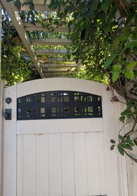 1700 Sherman Avenue, Burlingame CA: https://media.crmls.org/mediaz/6662f0e9-6e65-47b5-a843-a29c1de53d31.jpg