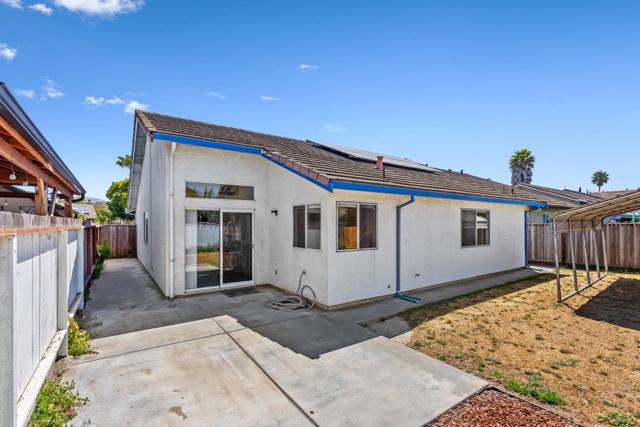 910 Cortina Way, Salinas CA: https://media.crmls.org/mediaz/66635720-7dfc-444f-b372-7005d25ffd54.jpg