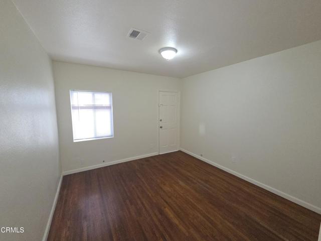 405 S Verdugo Road, Glendale CA: https://media.crmls.org/mediaz/6663da74-b9b4-4bf5-b86f-e9fe1e1f9c2b.jpg