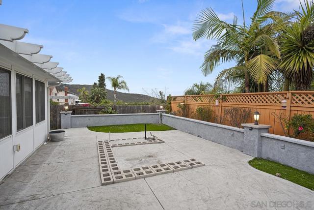 7111 Regner Rd, San Diego CA: https://media.crmls.org/mediaz/6663f275-bdb6-462d-92dc-1bed46280d1b.jpg