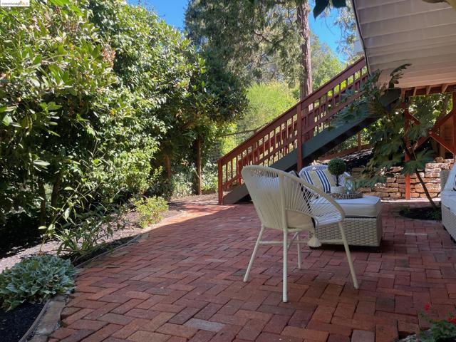 Image 18 of 38 For 1738 Indian Way