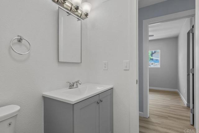 8566 Atlas View Drive, Santee CA: https://media.crmls.org/mediaz/6667b70b-8bd7-4d2c-b348-71fd5298abe5.jpg