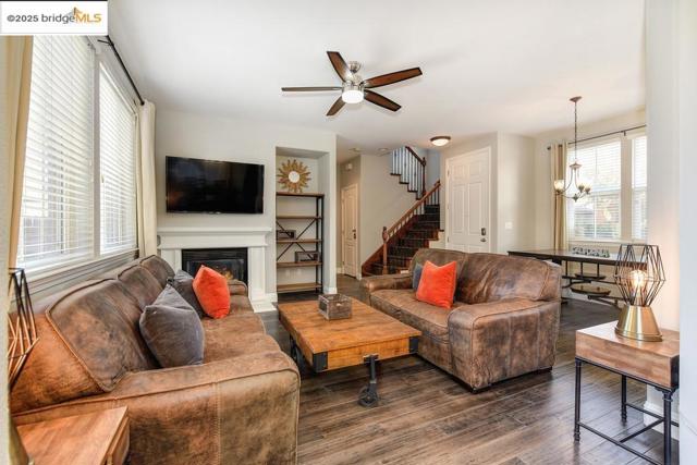 Details for 390 Caravaggio Cir, Sacramento, CA 95835