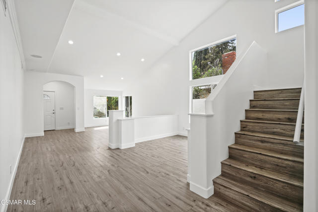 16005 Parthenia Street, North Hills CA: https://media.crmls.org/mediaz/6668b7cf-0232-4053-95cf-7ca8275c1316.jpg