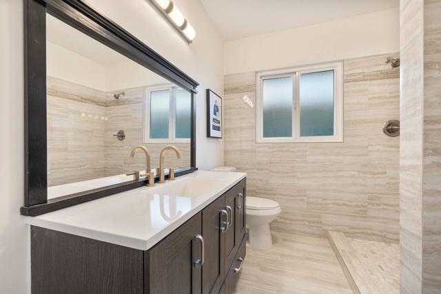 Image 20 of 69 For 1425 Via Soledad