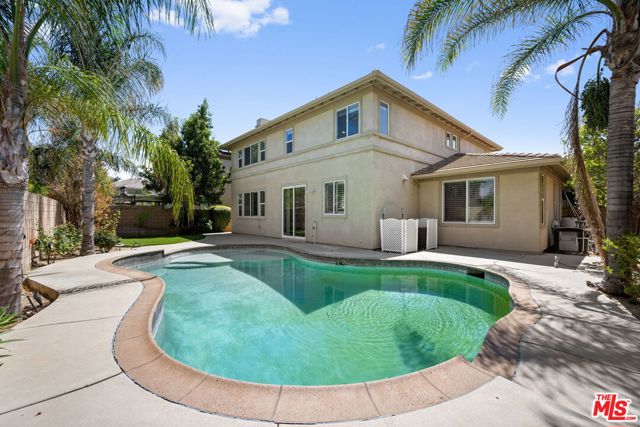 45495 Peacock Place, Temecula CA: https://media.crmls.org/mediaz/666982ad-67d8-4543-bc7c-92d38558b6df.jpg