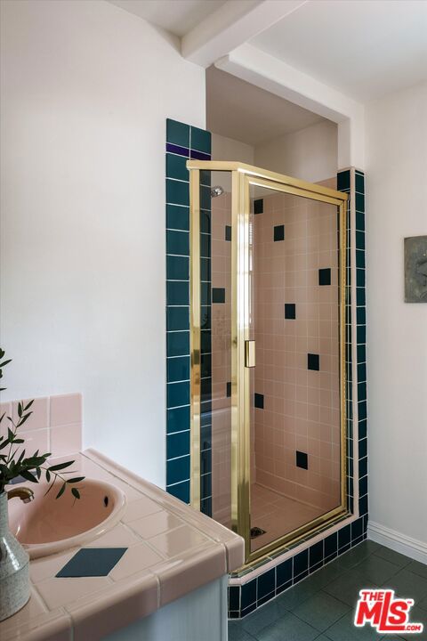https://media.crmls.org/mediaz/666a0448-c88b-44e2-afad-2542d8188246.jpg?preset=X-Large
