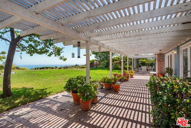 Drew Fenton | 370 Surfview Drive Pacific Palisades CA | MLS: 7385263 Drew Fenton | 370 Surfview Drive Pacific Palisades CA | MLS: 7385263