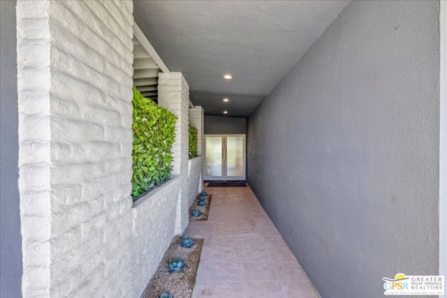45644 Indian Wells Lane, Indian Wells, CA 92210