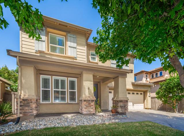 3417 River Shoal Avenue, Sacramento CA: https://media.crmls.org/mediaz/666e25ac-c350-448b-adfe-406a8ff34c9d.jpg