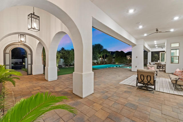 81350 Merv Griffin Way, La Quinta CA: https://media.crmls.org/mediaz/666e8039-b955-40b3-8542-52c998079659.jpg