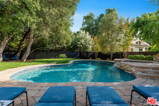 23040 Blue Bird Drive, Calabasas CA: https://media.crmls.org/mediaz/666e8ca6-09d4-43ad-9931-e9769d259103.jpg