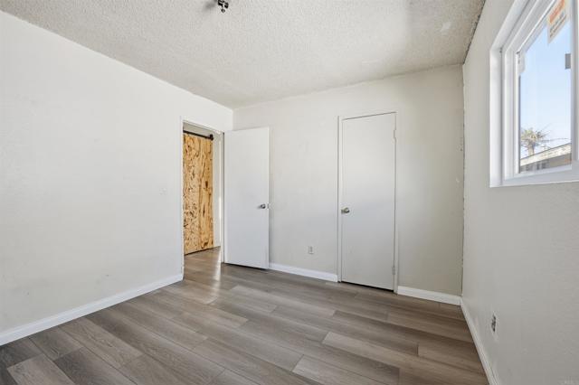 Image 14 of 30 For 1877 Donax Avenue