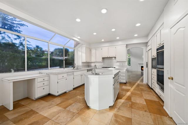 Image 12 of 53 For 516 Camino Bailen