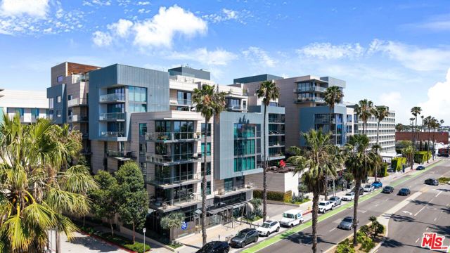 Image 57 of 60 For 1755 Ocean Avenue 303