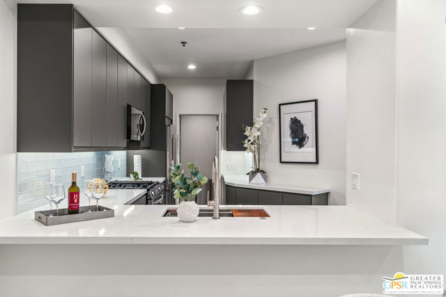 1426 Yermo Drive, Palm Springs CA: https://media.crmls.org/mediaz/6670a5ba-b39a-4f40-a6f5-5c756ff4ea01.jpg