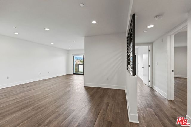 748 Wilcox Avenue, Los Angeles CA: https://media.crmls.org/mediaz/66711963-abfe-4508-95e5-47bada1a0009.jpg