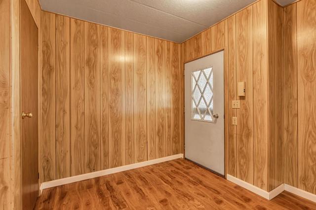 200 Burnett Avenue, Morgan Hill CA: https://media.crmls.org/mediaz/6672f907-e2c4-4a1b-87fa-29da7c125f74.jpg