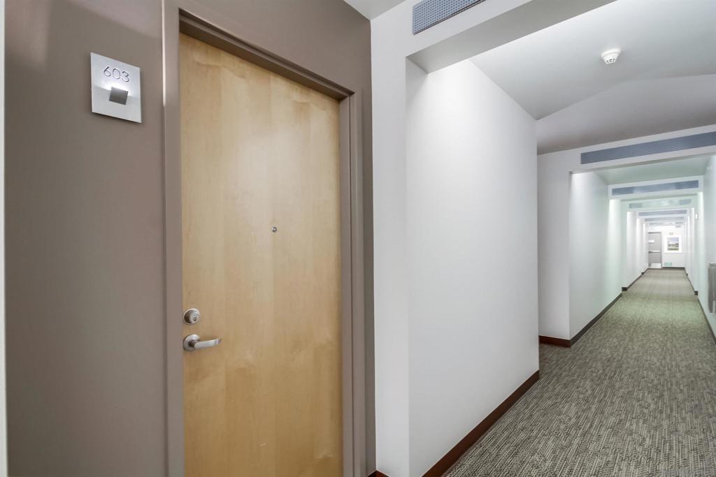 1150 J - photo 20