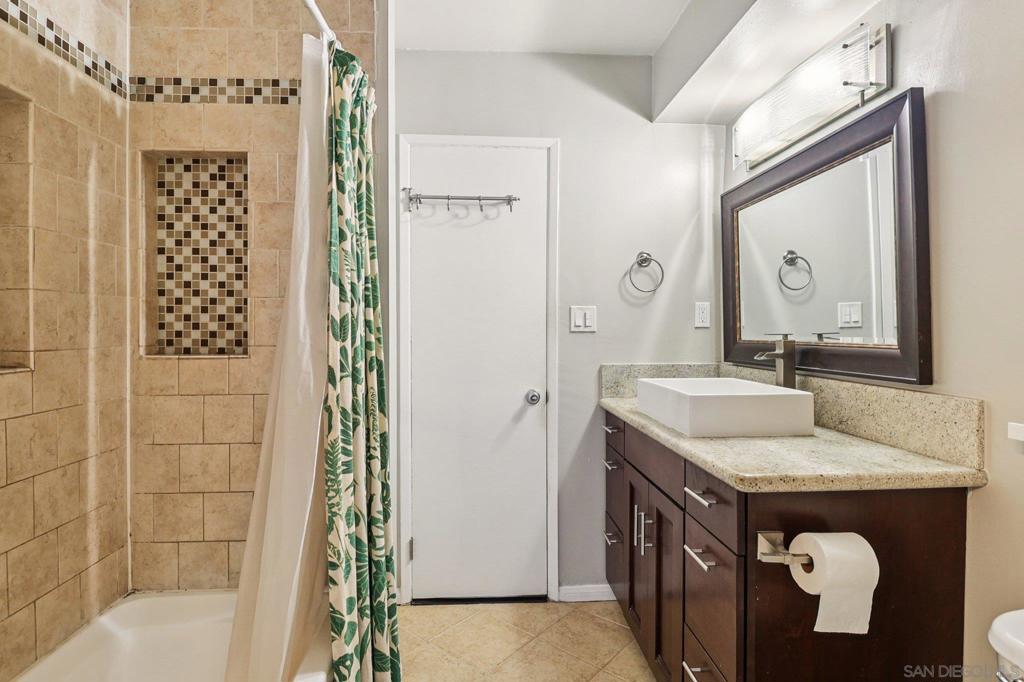 2266 Grand - photo 8
