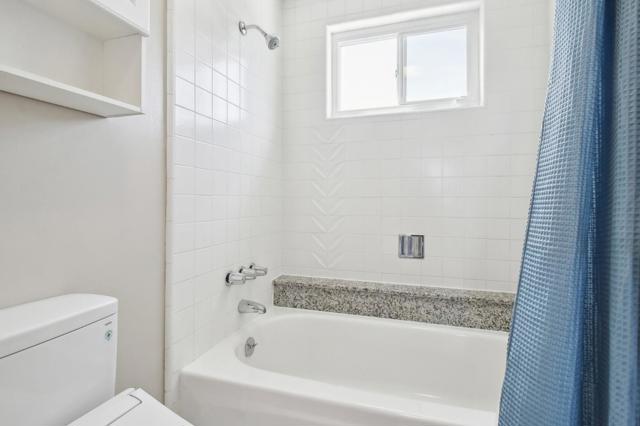 Image 42 of 69 For 10703 Pebble Place
