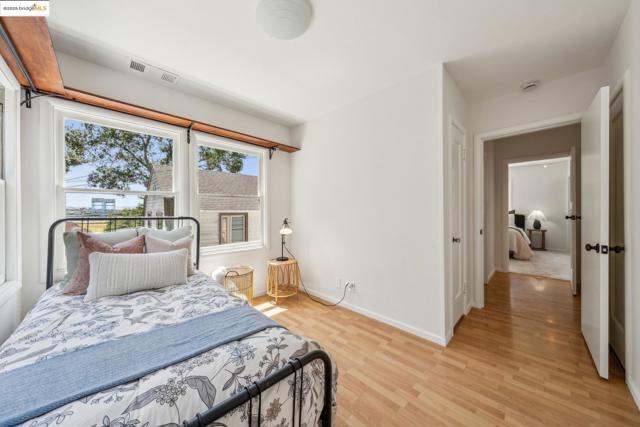 30 Benson Ave, Vallejo CA: https://media.crmls.org/mediaz/6676aaeb-0ac1-46bf-8aa9-8bdfb45cb62d.jpg
