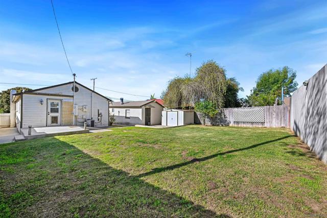 1915 Englewood Dr., Lemon Grove CA: https://media.crmls.org/mediaz/6676d8a9-8cc2-4701-b268-34119a749d37.jpg