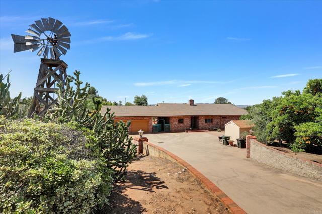 29481 Miller Road, Valley Center CA: https://media.crmls.org/mediaz/6677956c-5127-4e51-96c9-34436d4a22e1.jpg