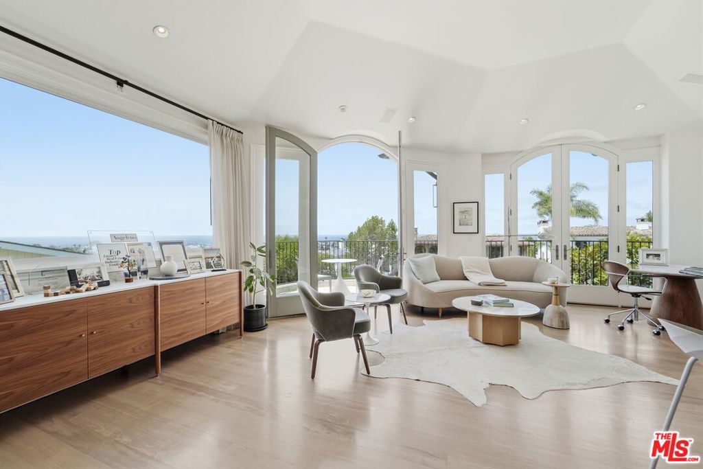 MLS #26850387 image #5