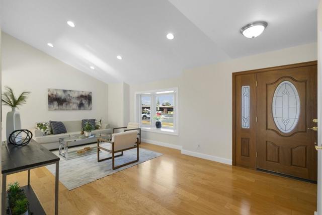 2805 Gazelle Drive, Campbell CA: https://media.crmls.org/mediaz/6677c56b-b6c2-41cd-9a32-af9ea98b40e6.jpg