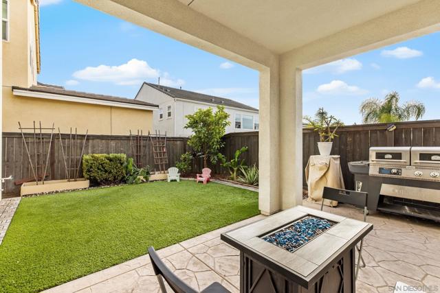 2018 Avenida Artana, Chula Vista CA: https://media.crmls.org/mediaz/66785578-1422-4bd5-ad5a-91612b6f4465.jpg