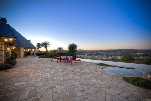 Image 6 of 51 For 31350 Lake Vista Circle