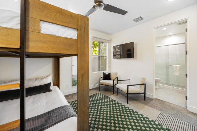 51165 Evangeline Way, La Quinta CA: https://media.crmls.org/mediaz/667a15ee-5a6e-4535-917b-ad60ac61dd12.jpg