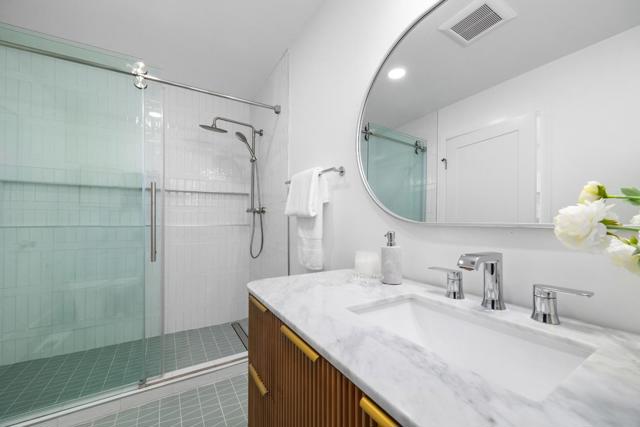 626 Laurent Street, Santa Cruz CA: https://media.crmls.org/mediaz/667add16-08de-4f35-aaae-6b641253ed84.jpg