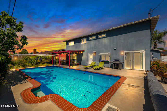 3064 Galena Avenue, Simi Valley CA: https://media.crmls.org/mediaz/667b2f41-ffe4-4007-83a0-50dc1a08048c.jpg