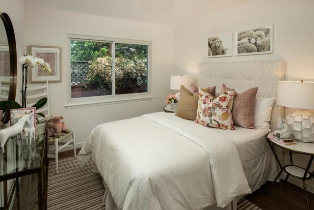 708 Neal Avenue, San Carlos CA: https://media.crmls.org/mediaz/667b4456-2f6d-4357-b150-d8019709edfa.jpg