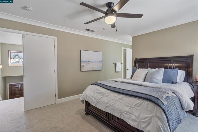321 Via Cordova Ln, Martinez CA: https://media.crmls.org/mediaz/667c0391-389e-4e16-9b94-8e205c2e9175.jpg