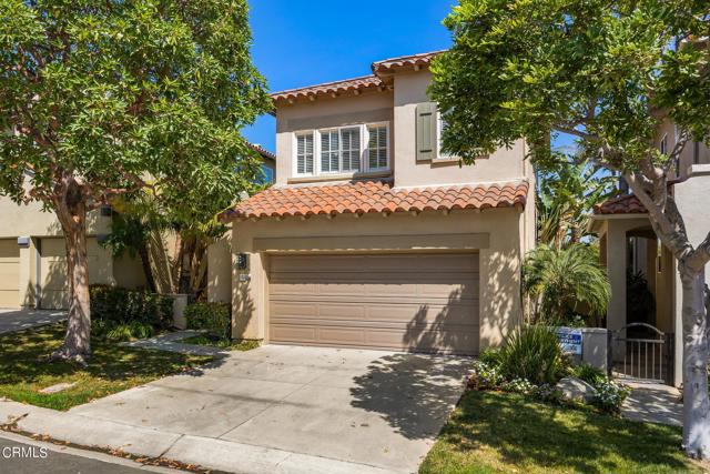 Detail Gallery Image 1 of 17 For 986 Corte Augusta, Camarillo,  CA 93010 - 3 Beds | 2 Baths