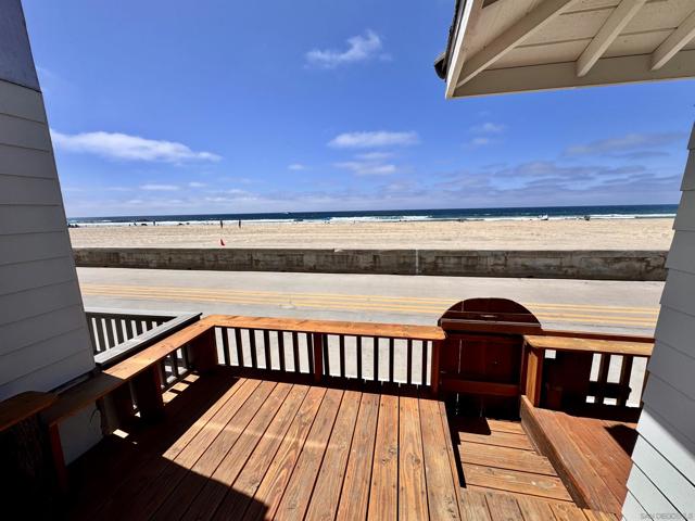 Image 8 of 30 For 3795 Ocean Front Walk