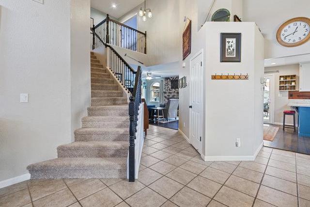 1980 Ponderosa Court, Hollister CA: https://media.crmls.org/mediaz/667ed6ca-a61d-4cf2-b221-17210c1df6c8.jpg