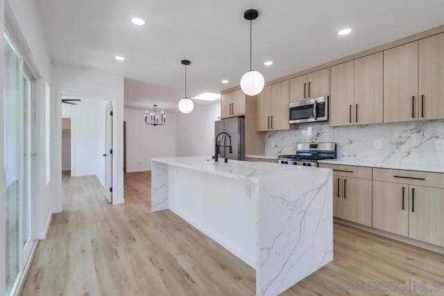 2780 Buena Vista, Lemon Grove CA: https://media.crmls.org/mediaz/667f119d-198b-464e-966d-3550eafe2082.jpg