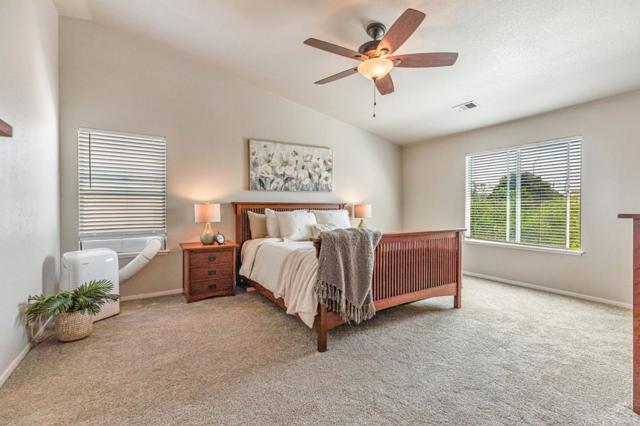 1770 Brentwood Court, Hollister CA: https://media.crmls.org/mediaz/66818987-7661-4399-a3f2-81a4bfa344e1.jpg